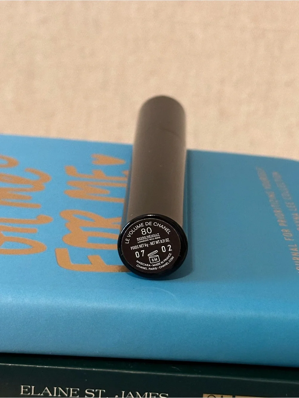 CHANEL Le Volume de Chanel Mascara Shade 80- Ecorces